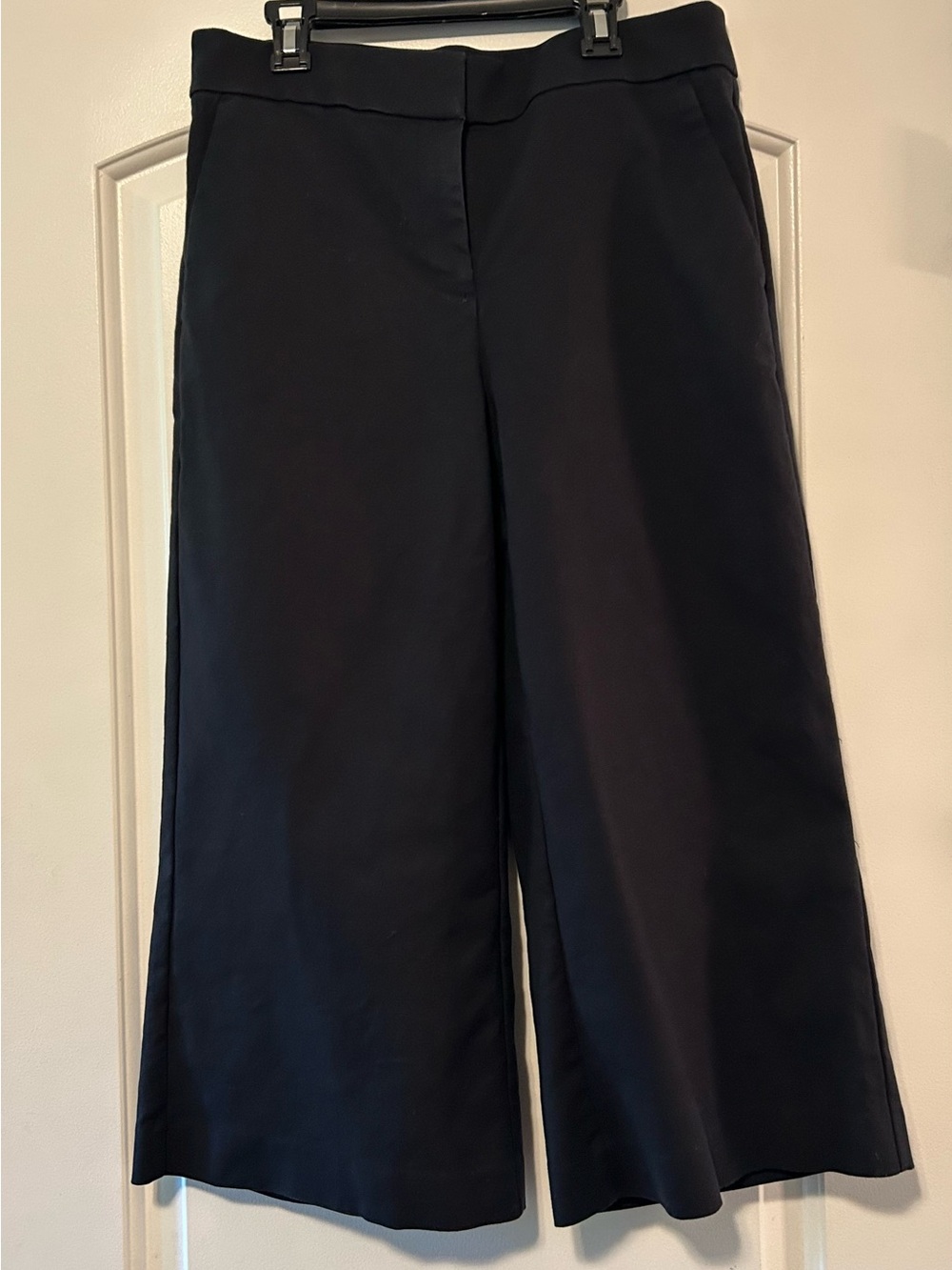 Loft Black Wide-Leg Cropped Pants - Women’s 8